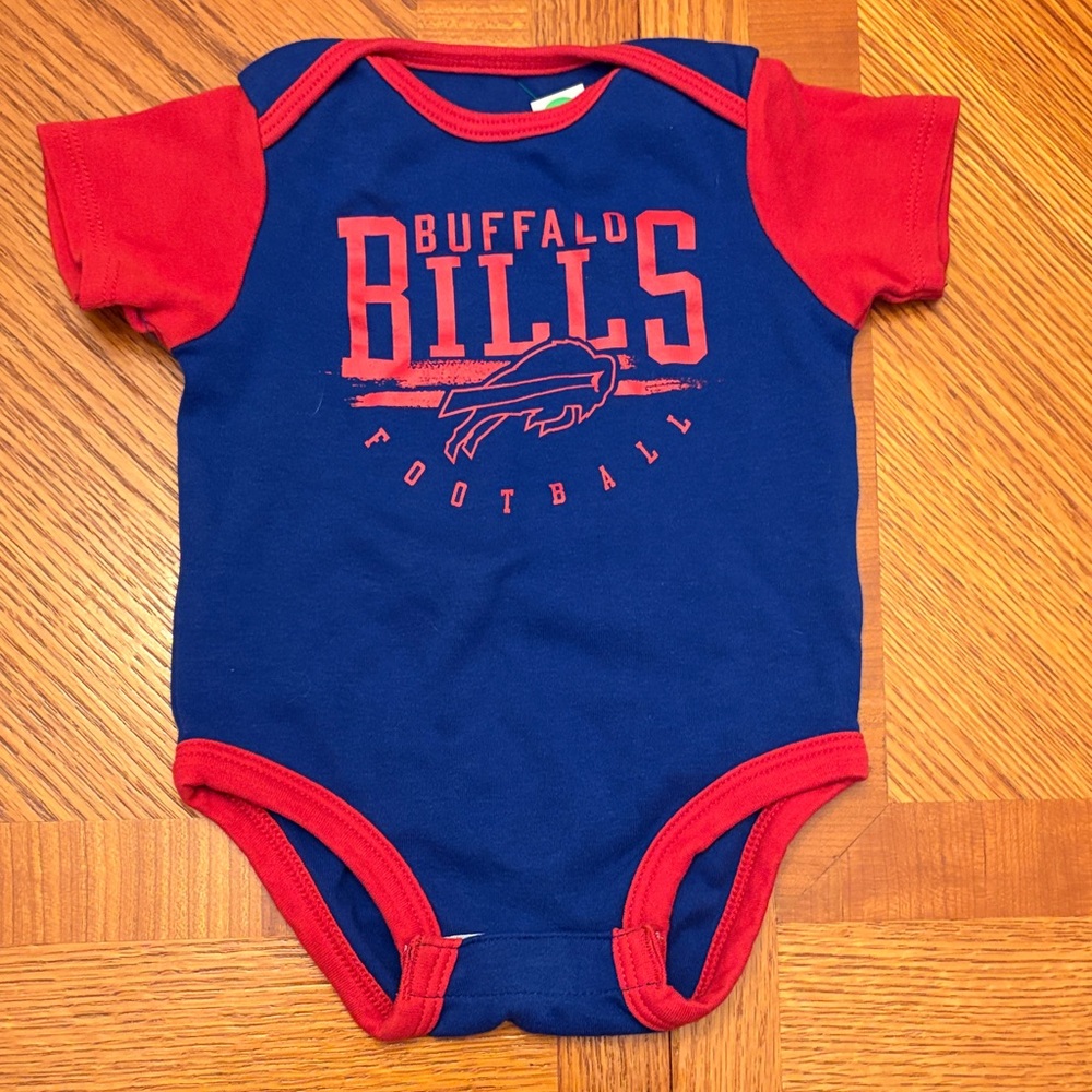 NFL Team Apparel Red and Blue Baby Outfit